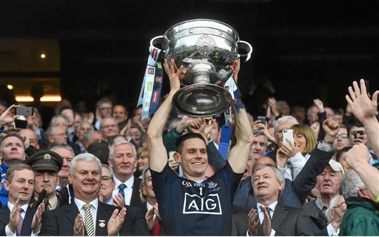 stephen cluxton sam maguire.jpg