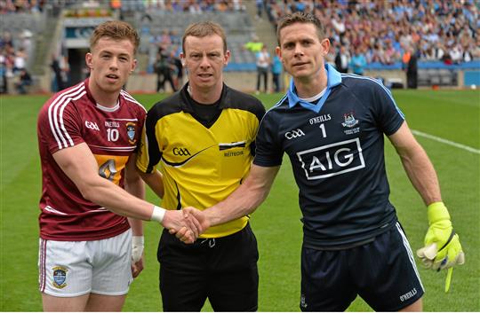 stephen cluxton leisnter final 2015 v wmeath.jpg