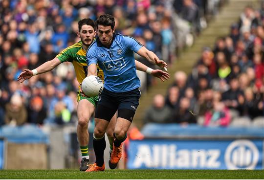 bernard brogan v donegal nfl 2016.jpg