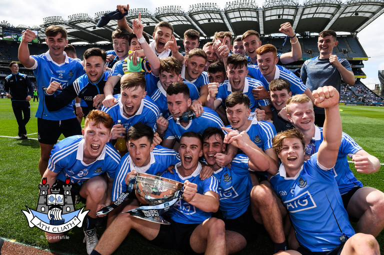 dublin minor footballers 17 with leinster cup .jpg