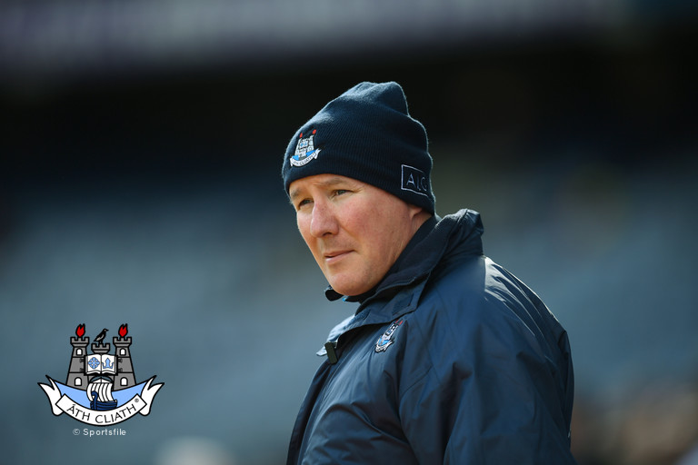 jim gavin 18 nfl on sideline .jpg