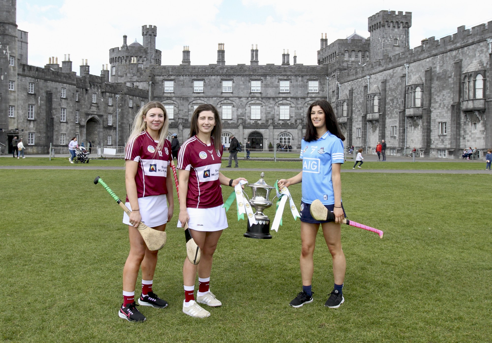 27.04.22 Leinster Camogie Adult Championship Launch at Kilkenny Castle (5).jpeg