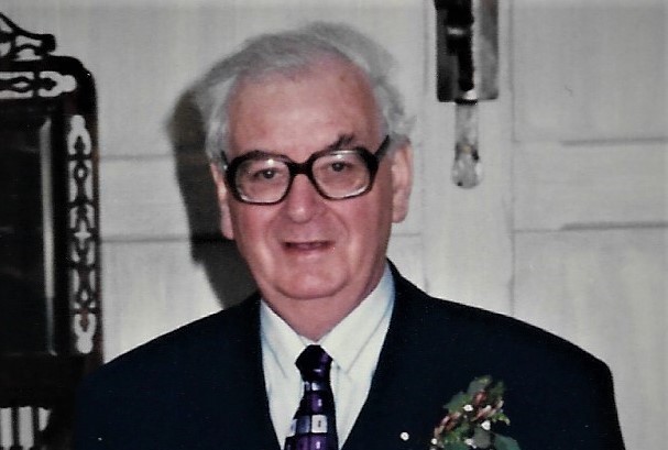 000Donal Hickey photo scan cropped.jpeg